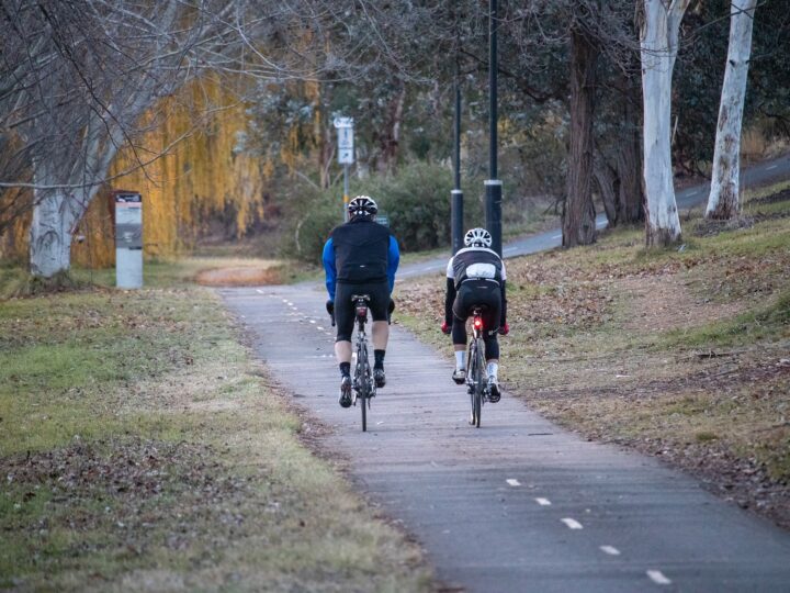 Preparação para a corrida de ciclismo quase concluída